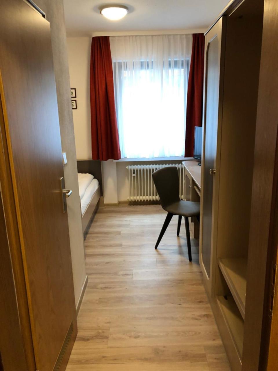 Gaestehaus Hotel Wilms 쾰른 외부 사진