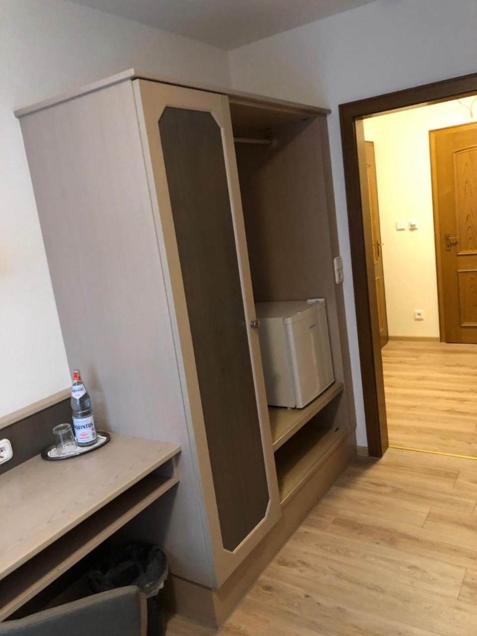 Gaestehaus Hotel Wilms 쾰른 외부 사진