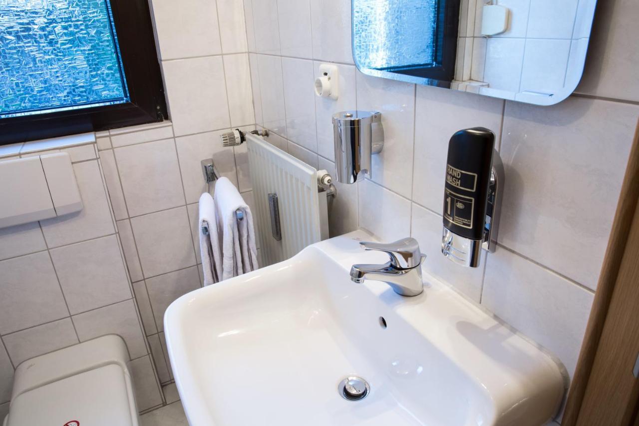 Gaestehaus Hotel Wilms 쾰른 외부 사진